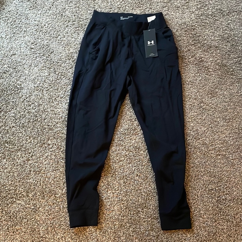 Womens under armour joggers brand new with tags